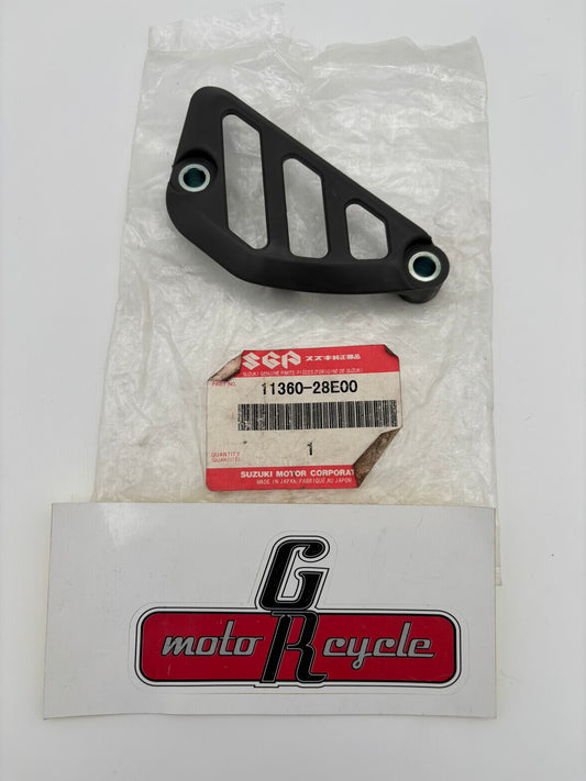 SUZUKI ENGINE SPROCKET COVER 11360-28E00 S66