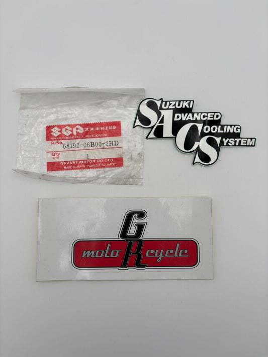 SUZUKI UNDER COWLING EMBLEM 68192-06B00-2HD S67