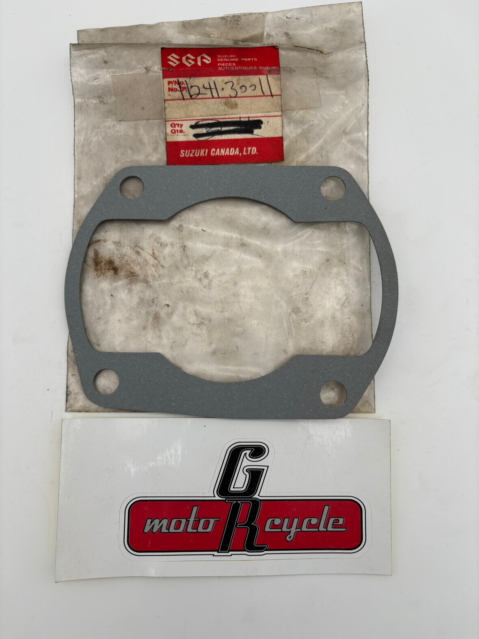 SUZUKI CYLINDER BASE GASKET 11241-30011 S68