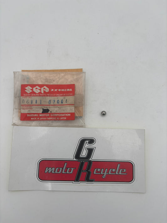 SUZUKI BALL 06111-07004 S69