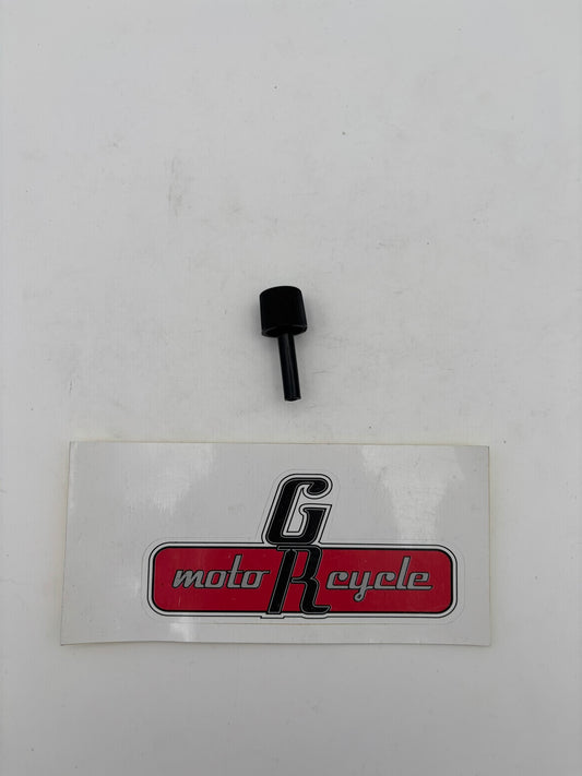 SUZUKI TRIP METER KNOB 34124-34500 S70