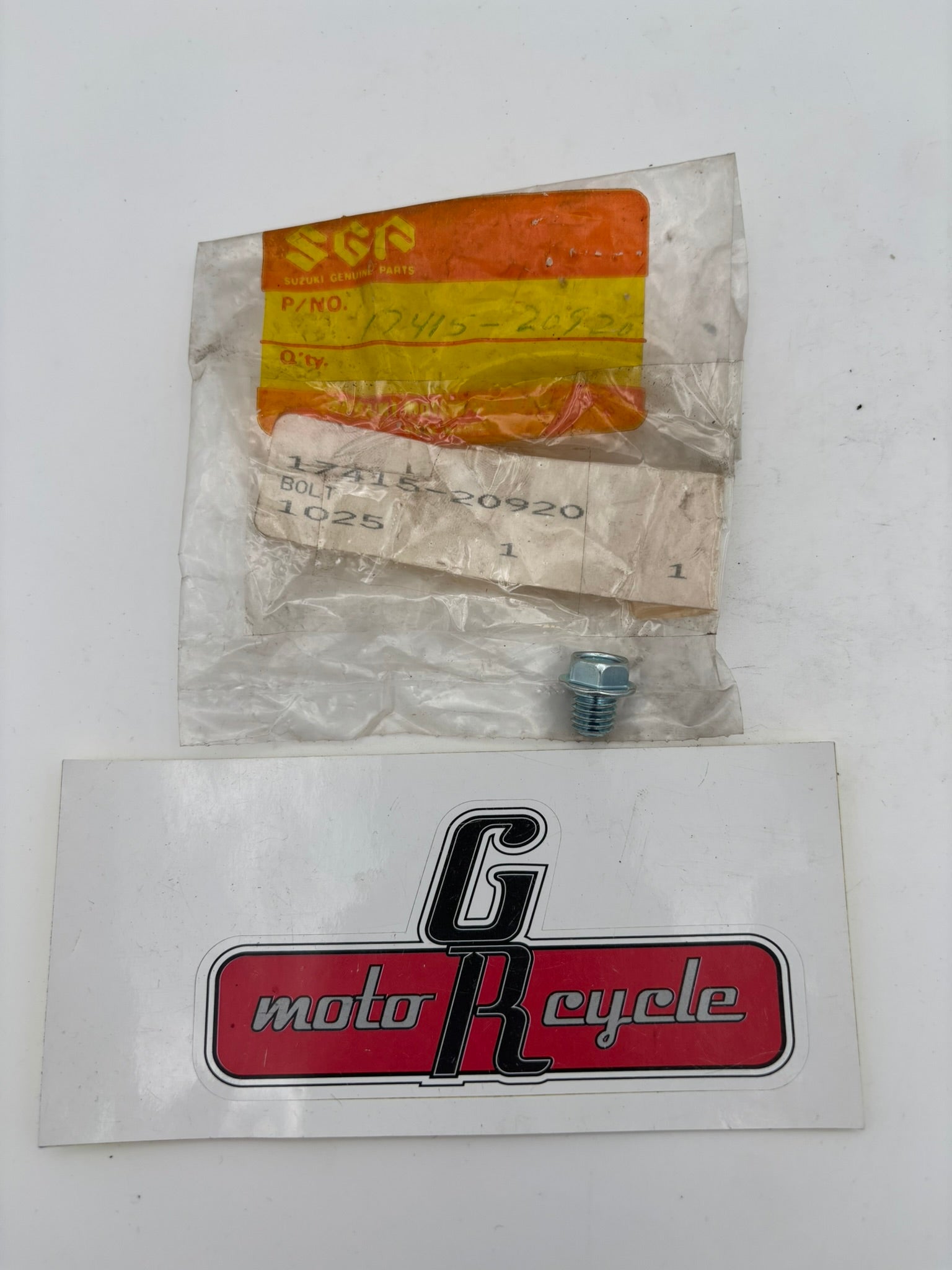 SUZUKI DRAIN BOLT 17415-20920 S70