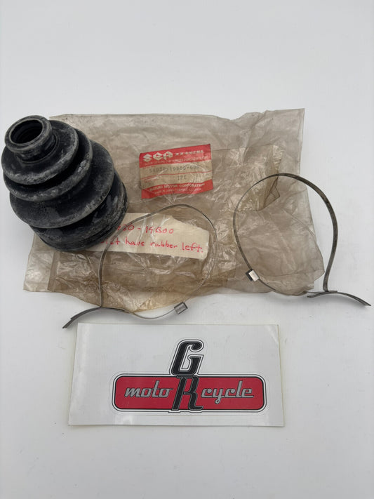 SUZUKI FRONT DRIVE BOOT SET (INCOMPLETE) 54930-19B01 54930-19B00-000-I S70