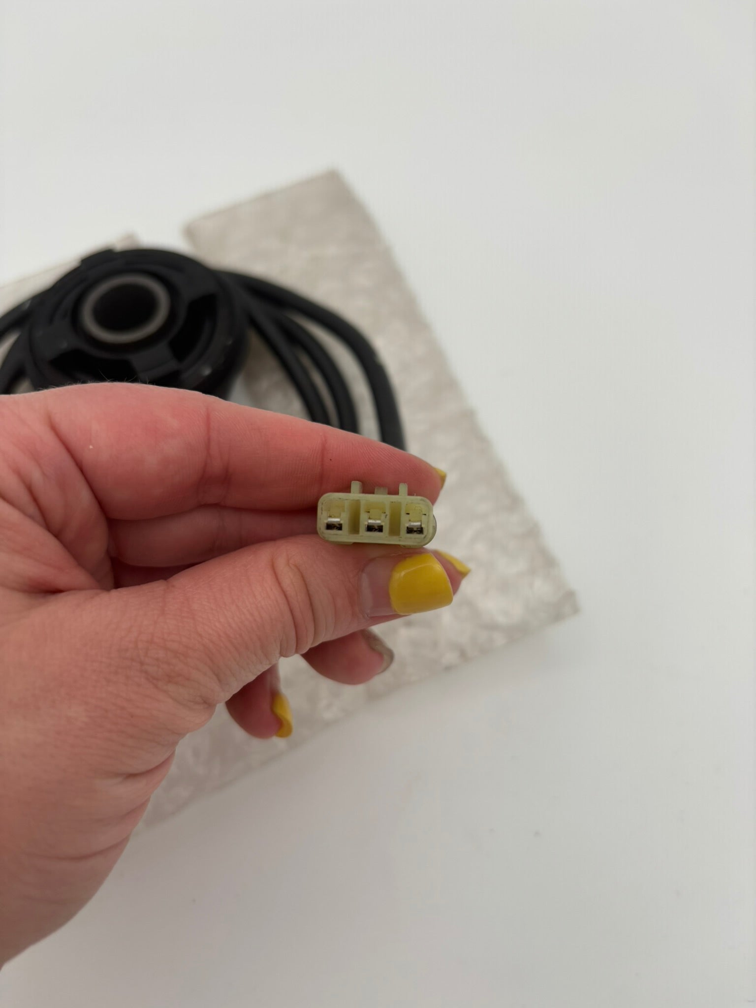 SUZUKI SPEED SENSOR 34990-27G01-U S71