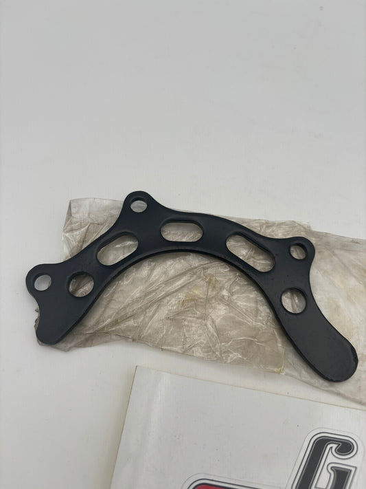 SUZUKI FRONT CHAIN GUIDE PLATE 27641-41500 S73