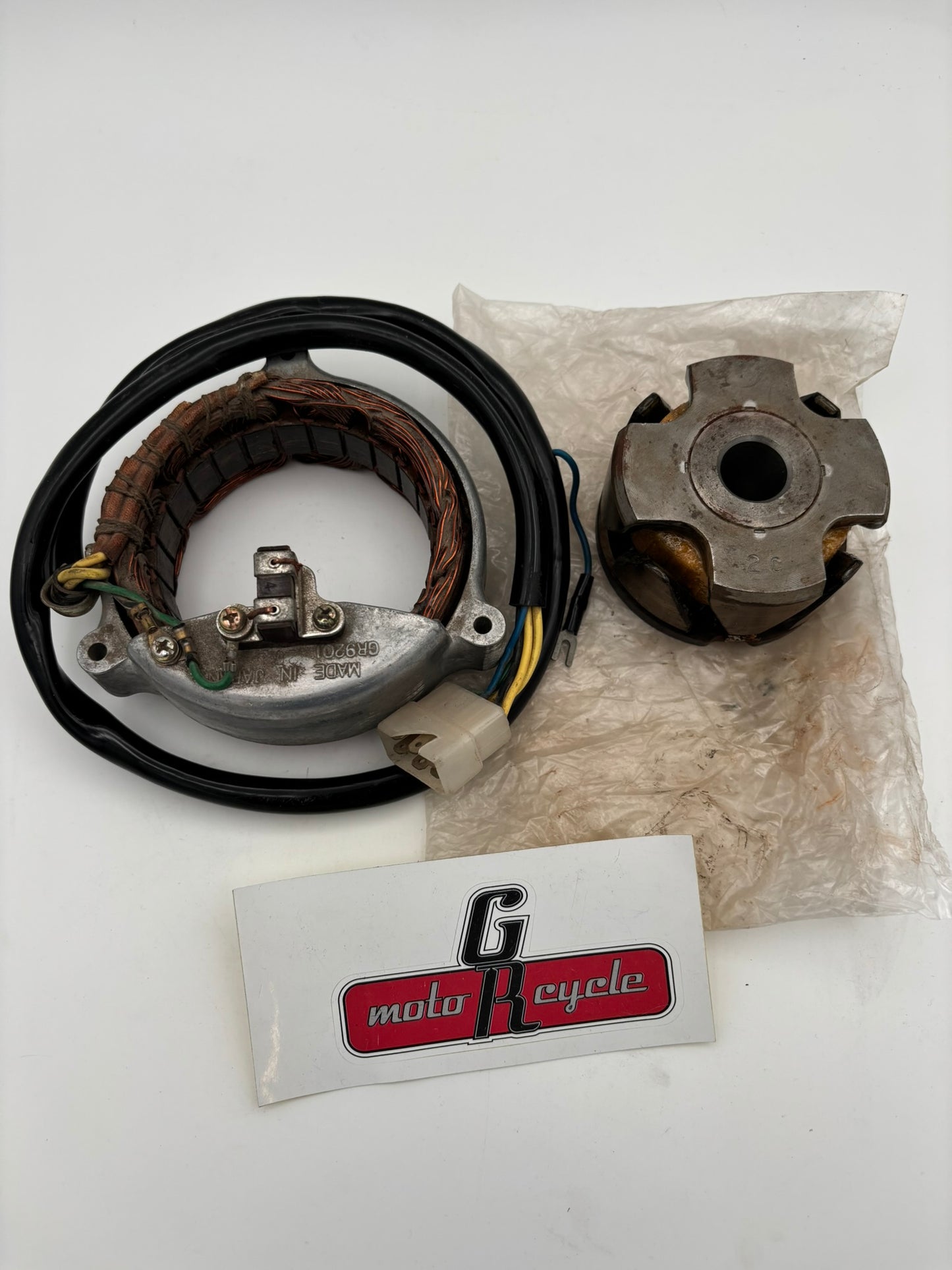 SUZUKI ALTERNATOR GENERATOR STATOR (BROKEN PLUG) 31401-33020 & 31402-33020 31400-33020-D S75
