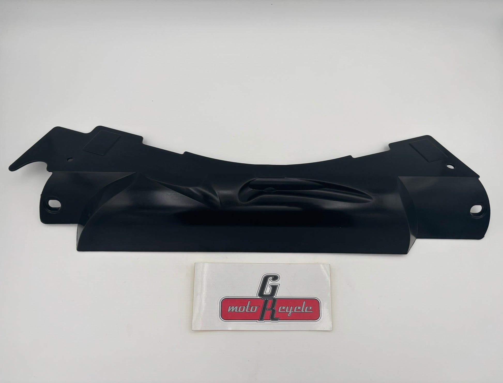 SUZUKI FRONT LOWER COWL COVER 94457-35F00 S78