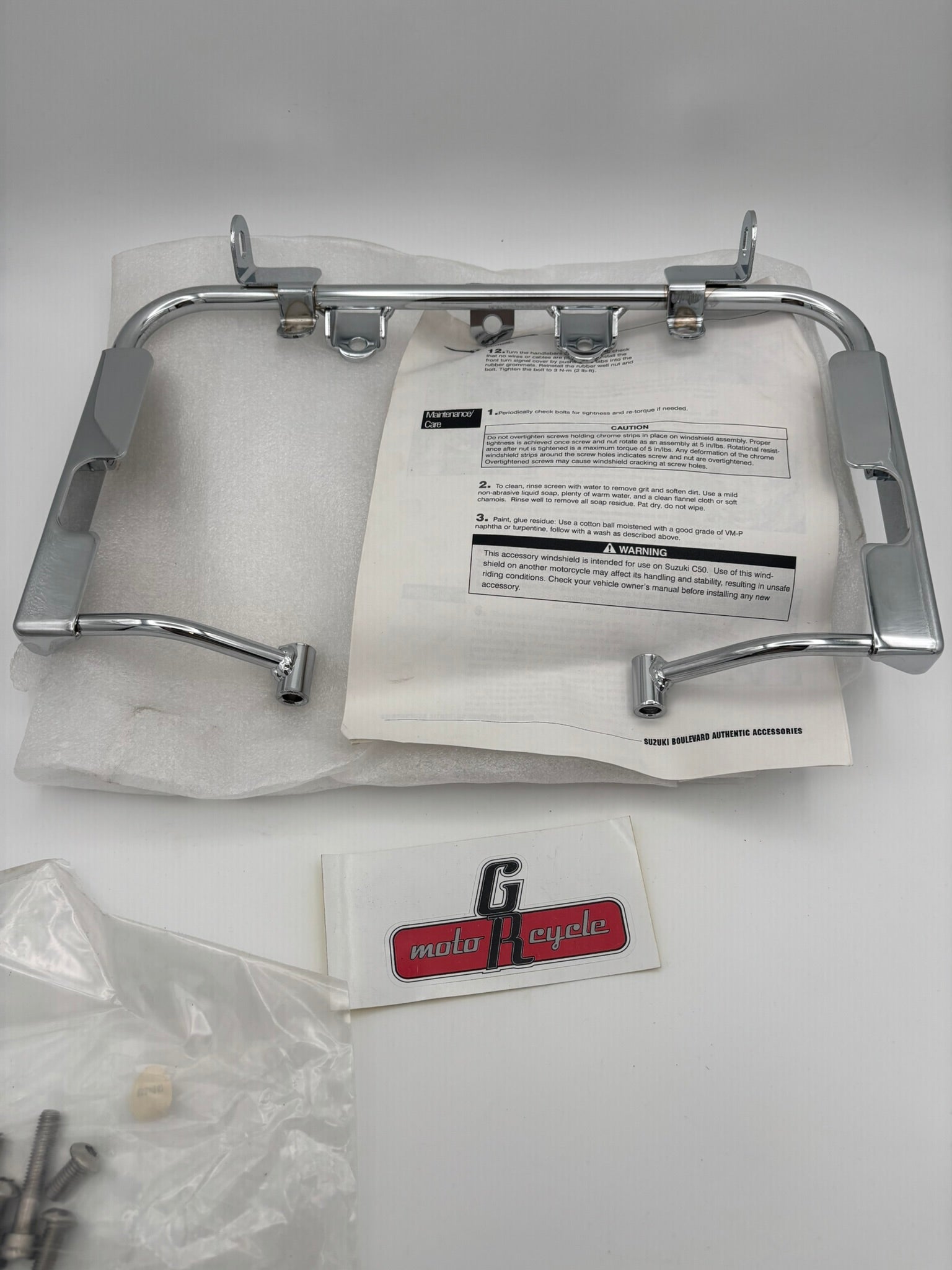 SUZUKI WINDSHIELD MOUNT HARDWARE KIT (INCOMPLETE) SUB 990A0-70022 990A0-70002-I S79