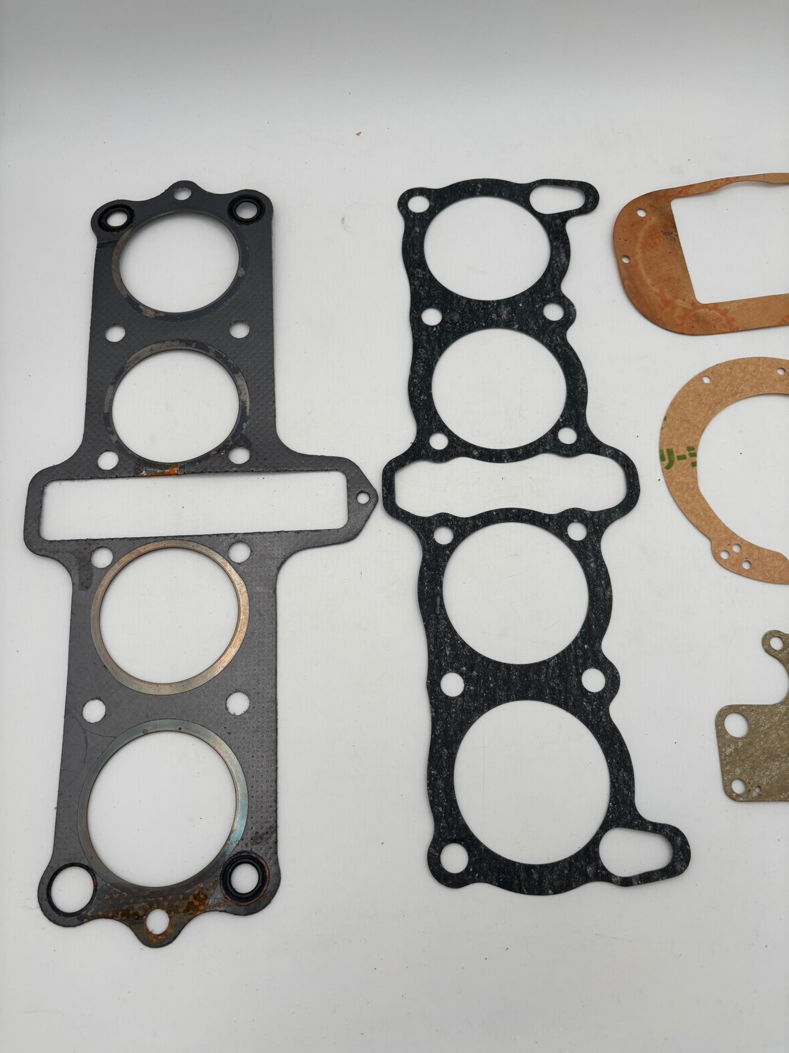 SUZUKI GASKET SET (INCOMPLETE) SUB 11400-49892 11400-49898 11400-49890-I S83