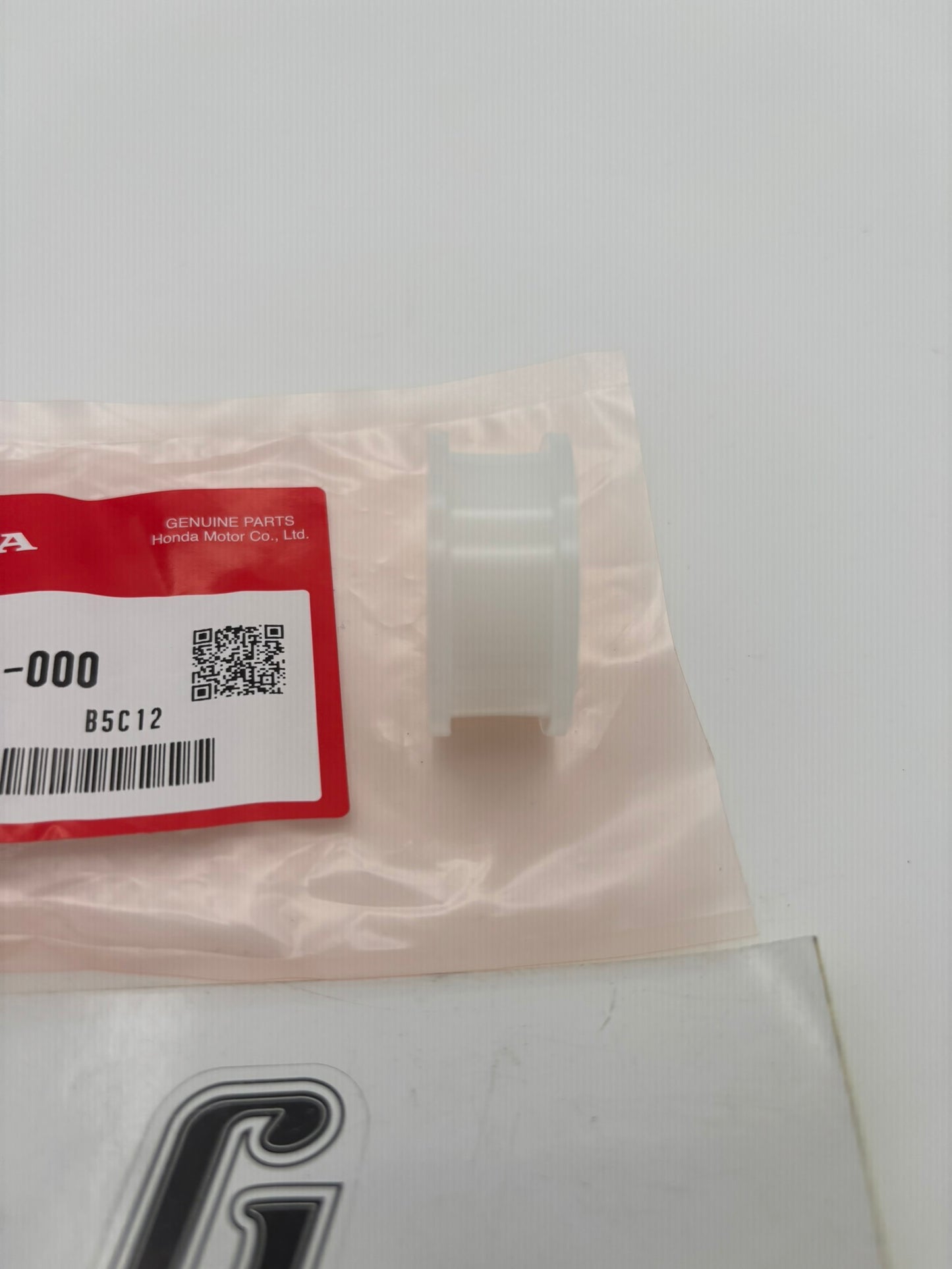 HONDA CABLE GUIDE INNER 45466-KA4-000 H99