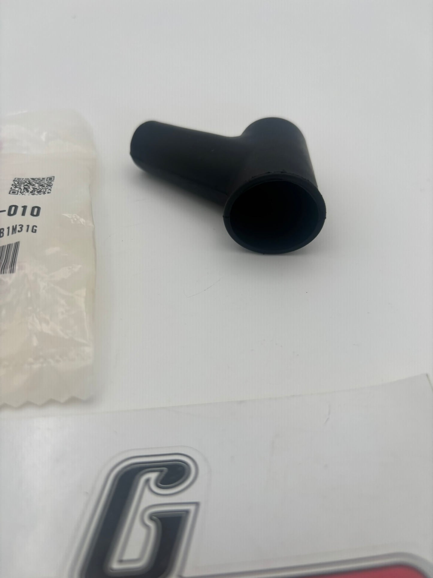 HONDA MASTER CYLINDER BOOT 45522-300-010 H24