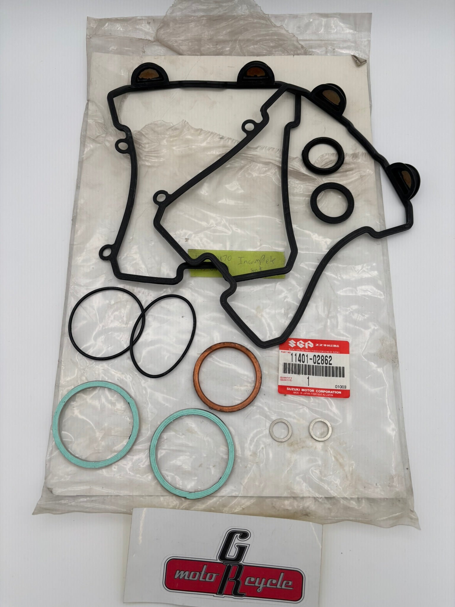 SUZUKI GASKET SET (INCOMPLETE) 11173-02F00 SUB 11401-02870 11401-02862-I S84