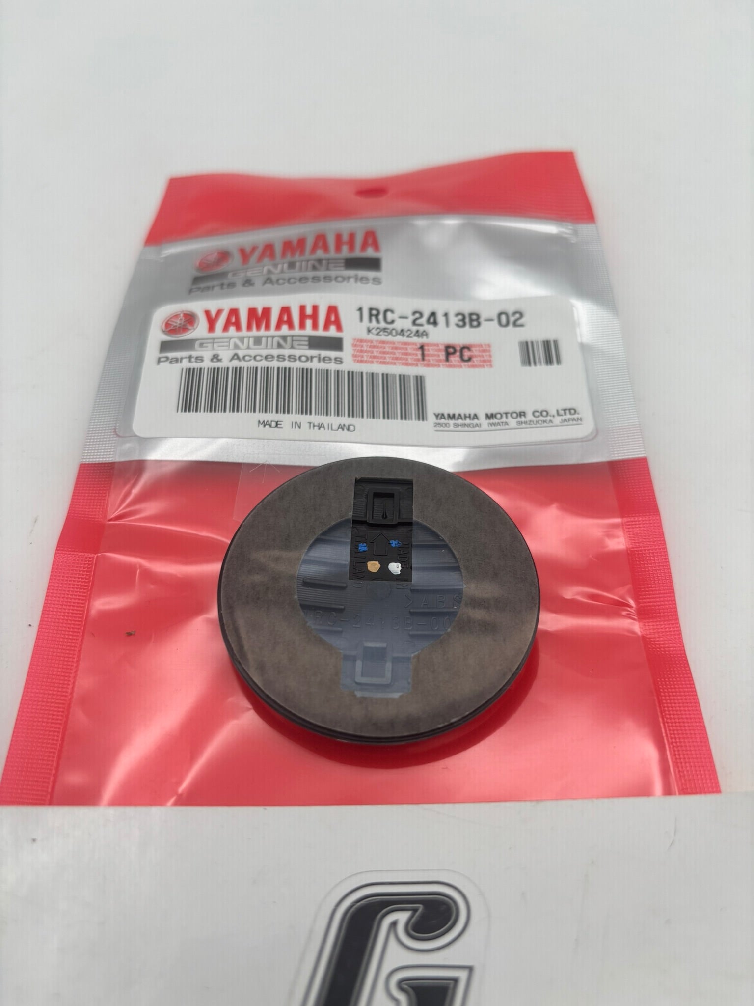 YAMAHA EMBLEM SUB 1RC-2413B-00-00 1RC-2413B-01-00 1RC-2413B-02-00 Y129