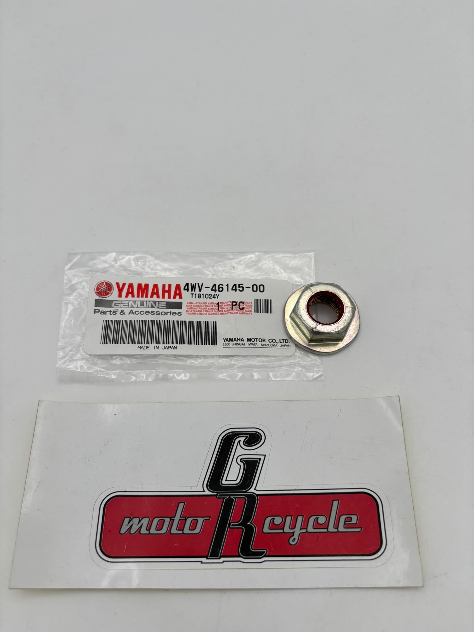 YAMAHA NUT 1 4WV-46145-00-00 Y82