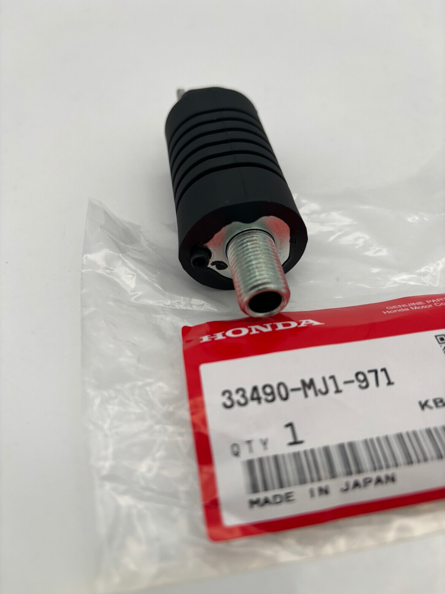 HONDA FRONT TURN SIGNAL STAY 33490-MJ1-971 H139