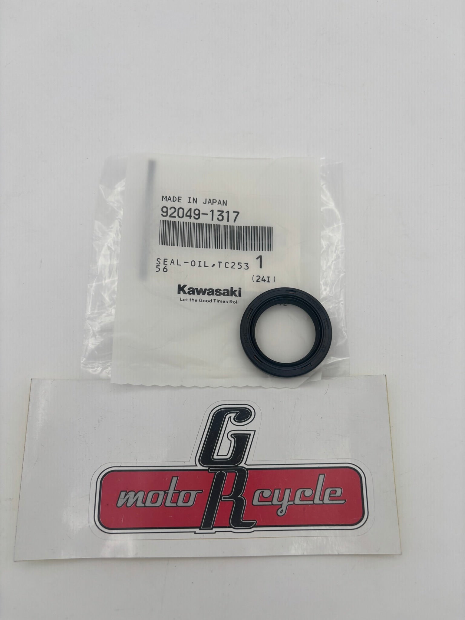 KAWASAKI OIL SEAL TC25356 SUB 92049-1175 92049-1317 K13