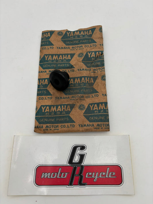 YAMAHA STEERING CAP 2HG-2319U-00-00 Y107