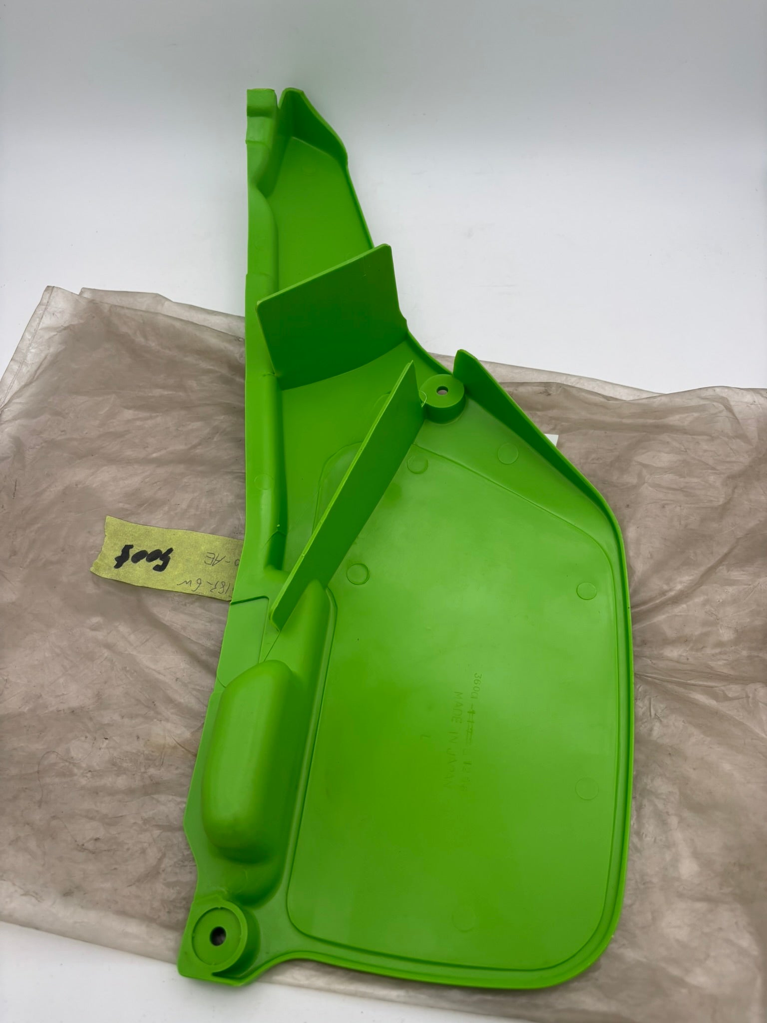 KAWASAKI LEFT HAND SIDE COVER L.GREEN SUB 36001-1400-AE 36001-5183-6W K42