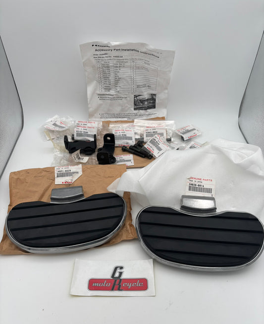 KAWASAKI VN1200 PASSENGER FLOORBOARD KIT SUB K46000-427 K46000-425 K44