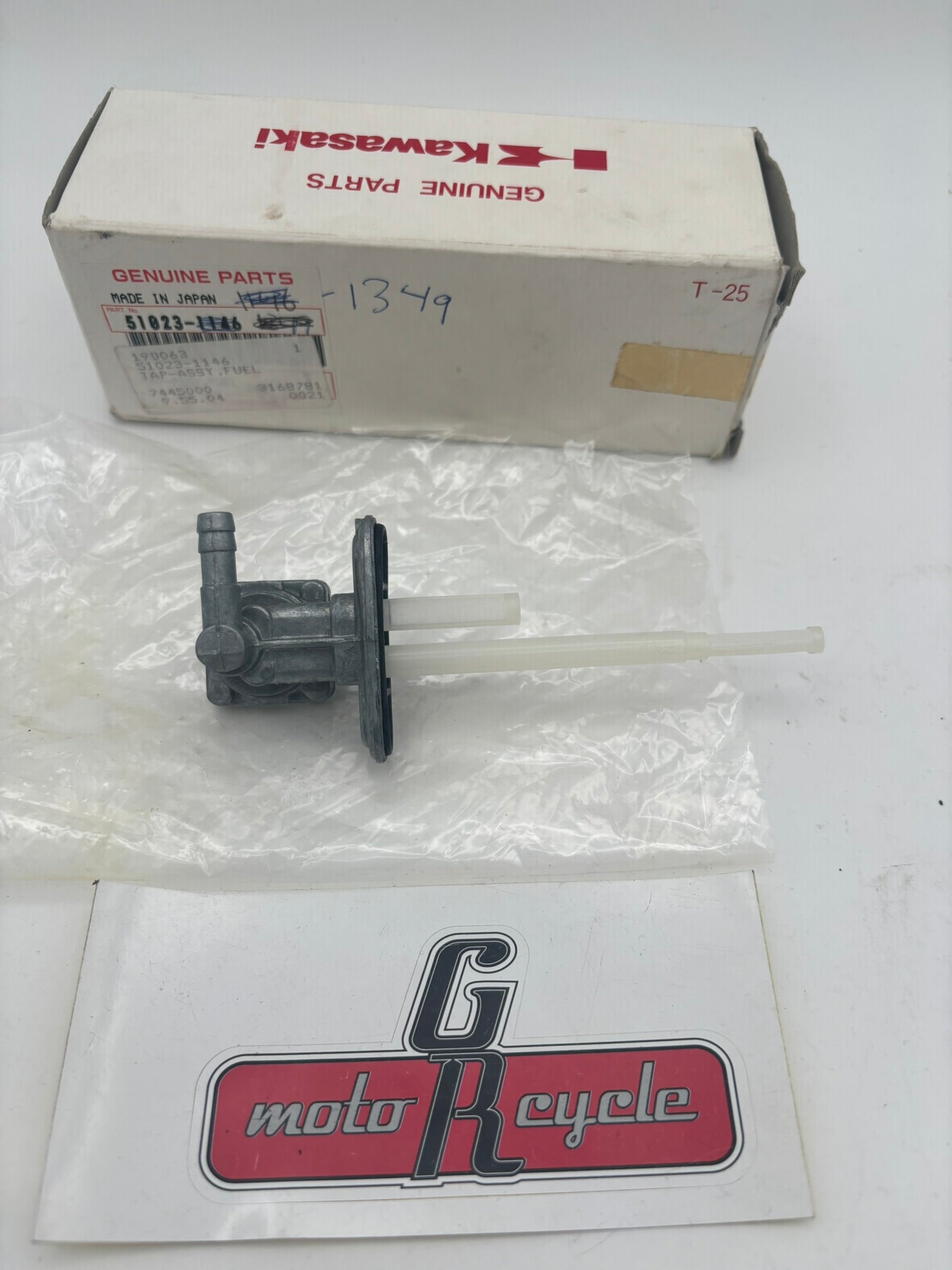 KAWASAKI FUEL TAP VALVE PETCOCK ASSY SUB 51023-1349 51023-0728 51023-1146 K45