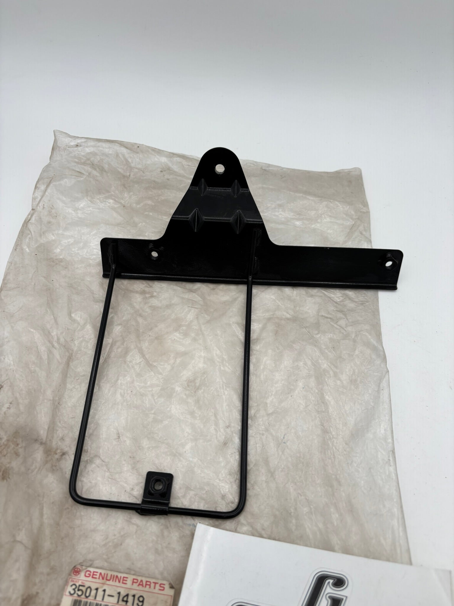 KAWASAKI RIGHT HAND REAR FLAP STAY 35011-1419 K46