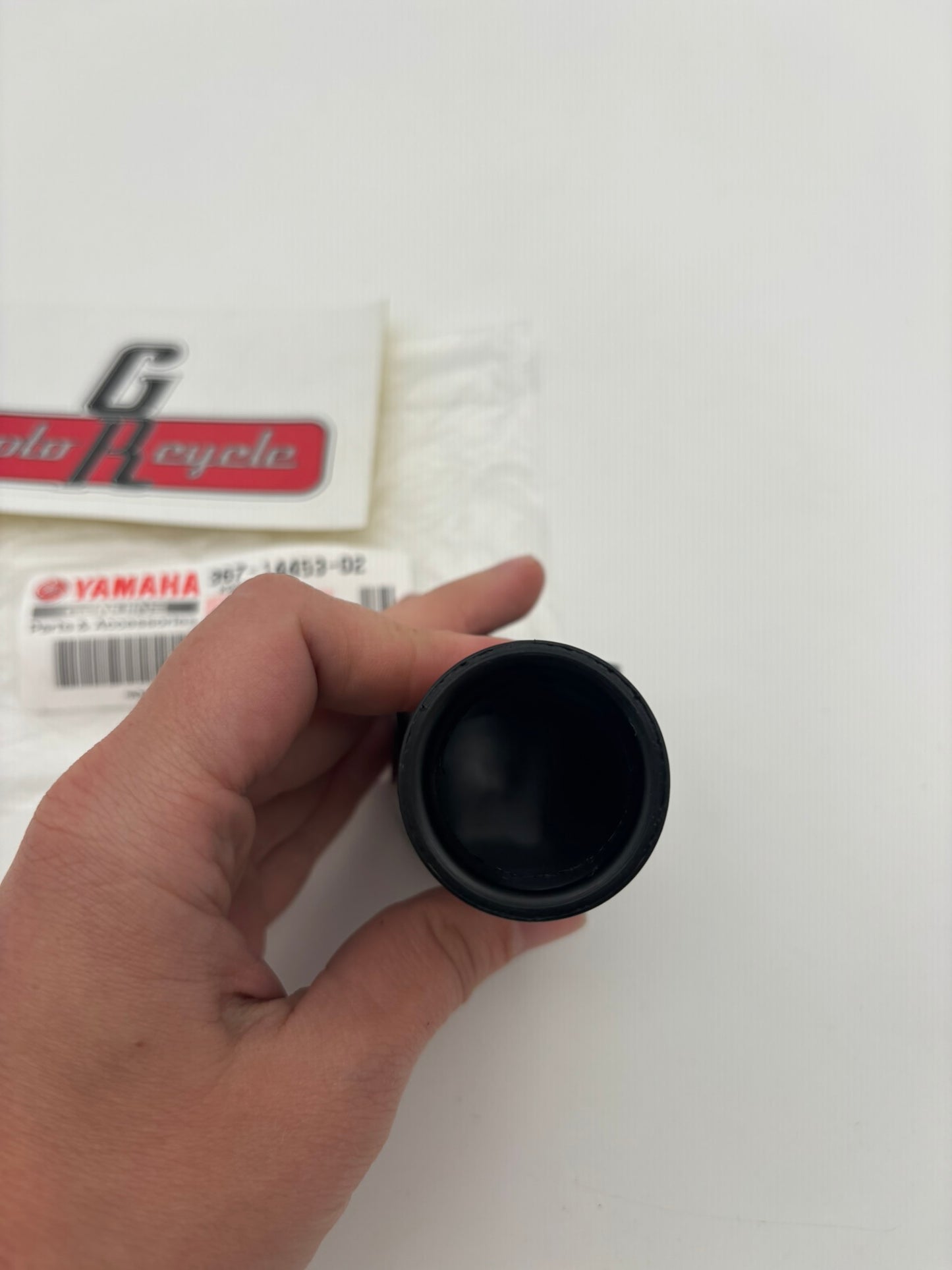 YAMAHA AIR FILTER JOINT 367-14453-02-00 Y172