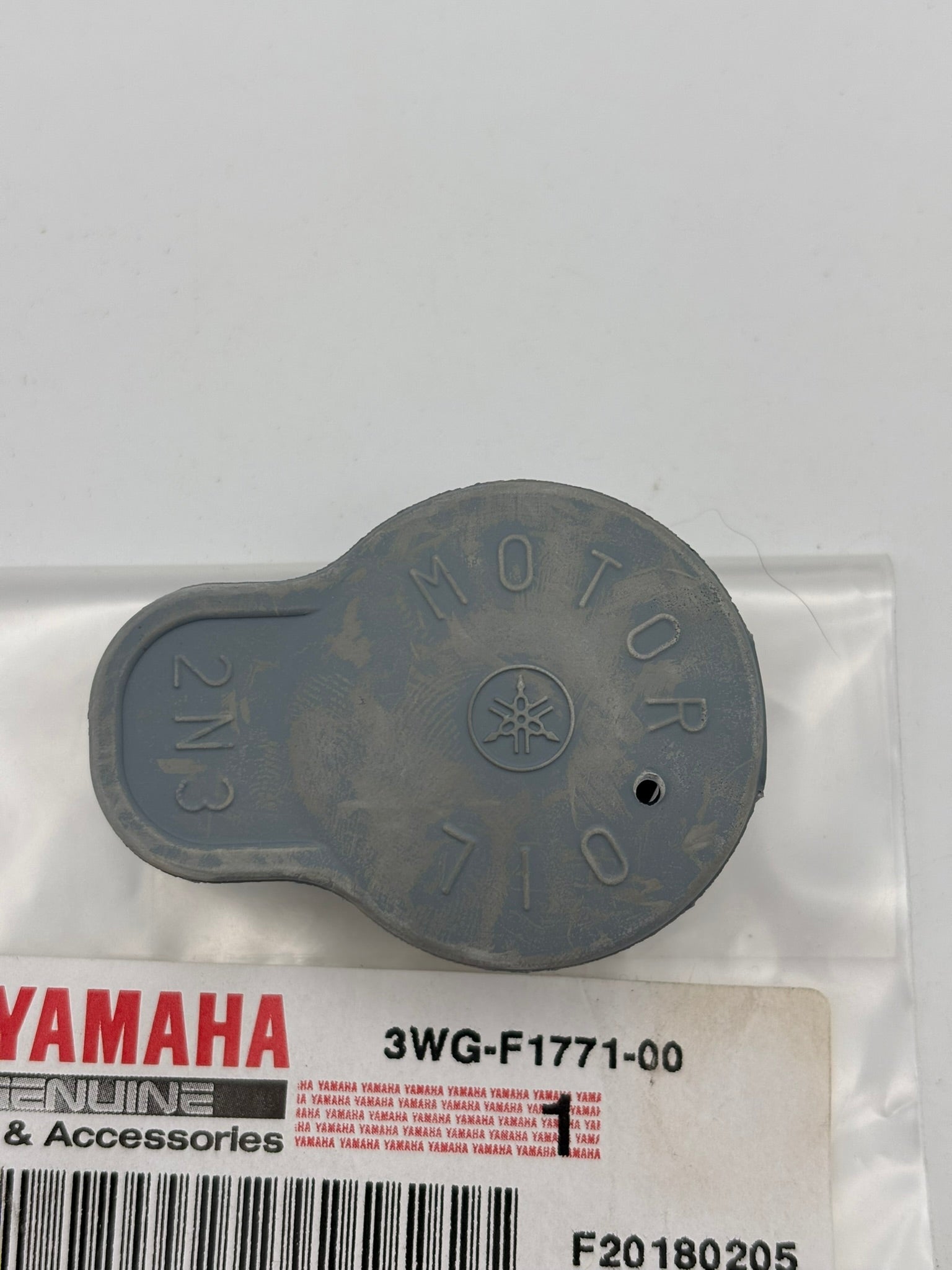 YAMAHA CAP BODY (SUB 2N3-21771-01-00 ) 3WG-F1771-00-00 Y132