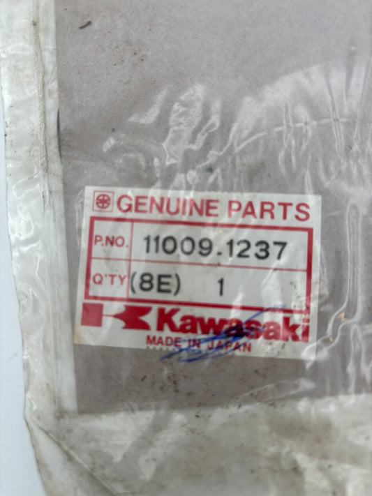 KAWASAKI CYLINDER HEAD COVER GASKET (SUB 11060-1537 ) 11009-1237 K48