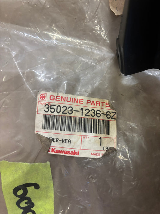 KAWASAKI FRONT REAR FENDER BLACK 35023-1236-6Z K50