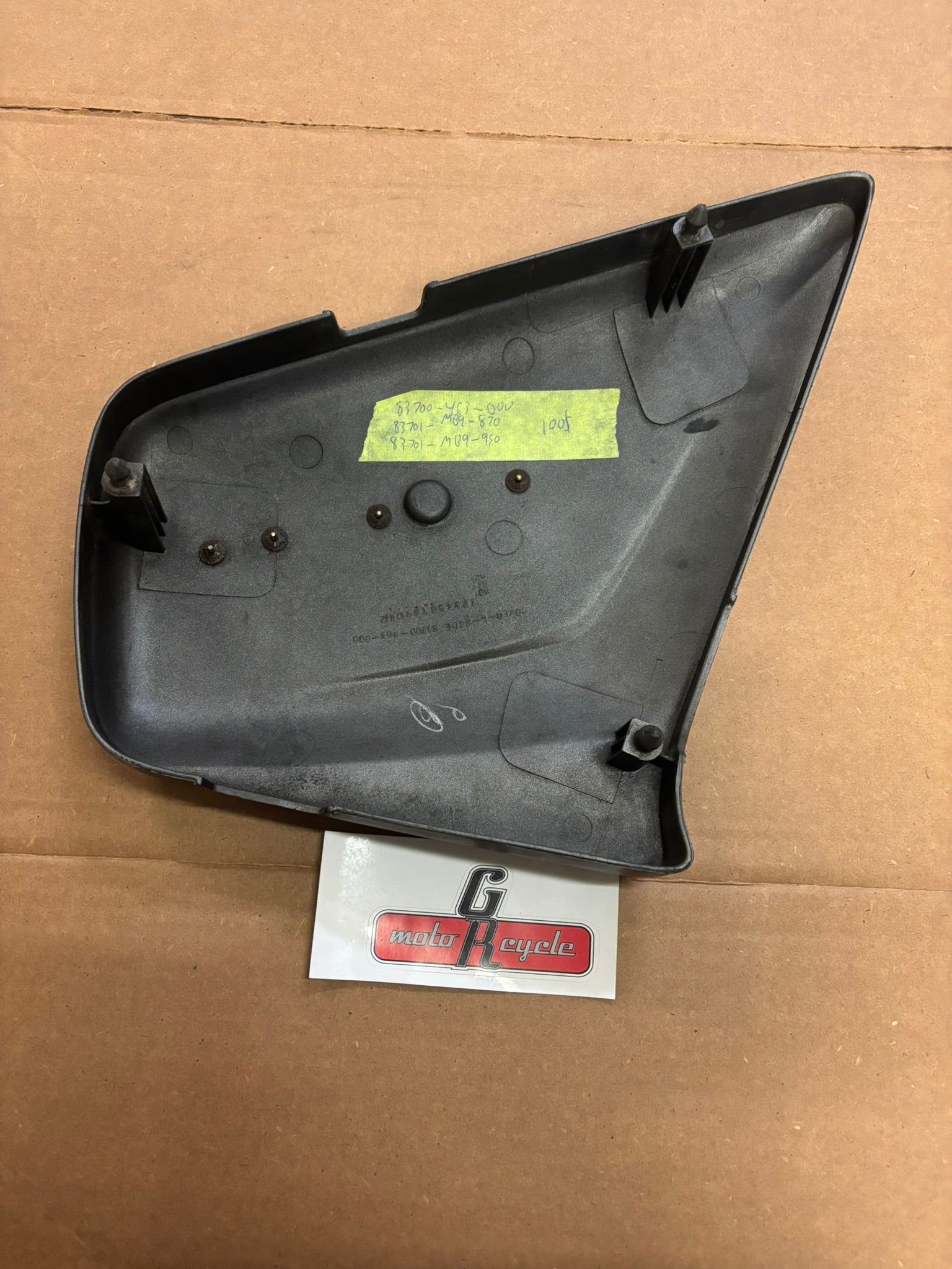 HONDA USED LH SIDE COVER 83701-MB9-870 83701-MB9-950 83700-463-000-U H221