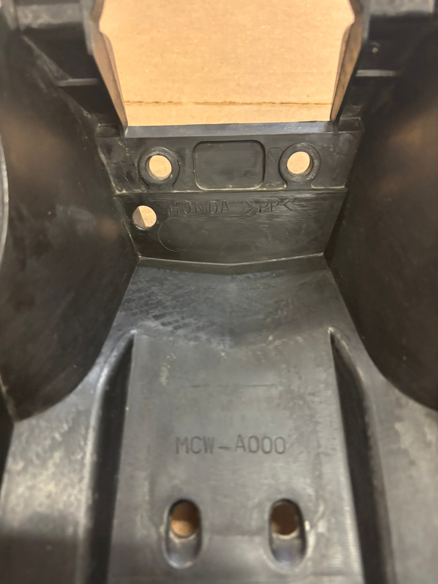 HONDA USED REAR FENDER A ASSY 80130-MCW-A00-U H221