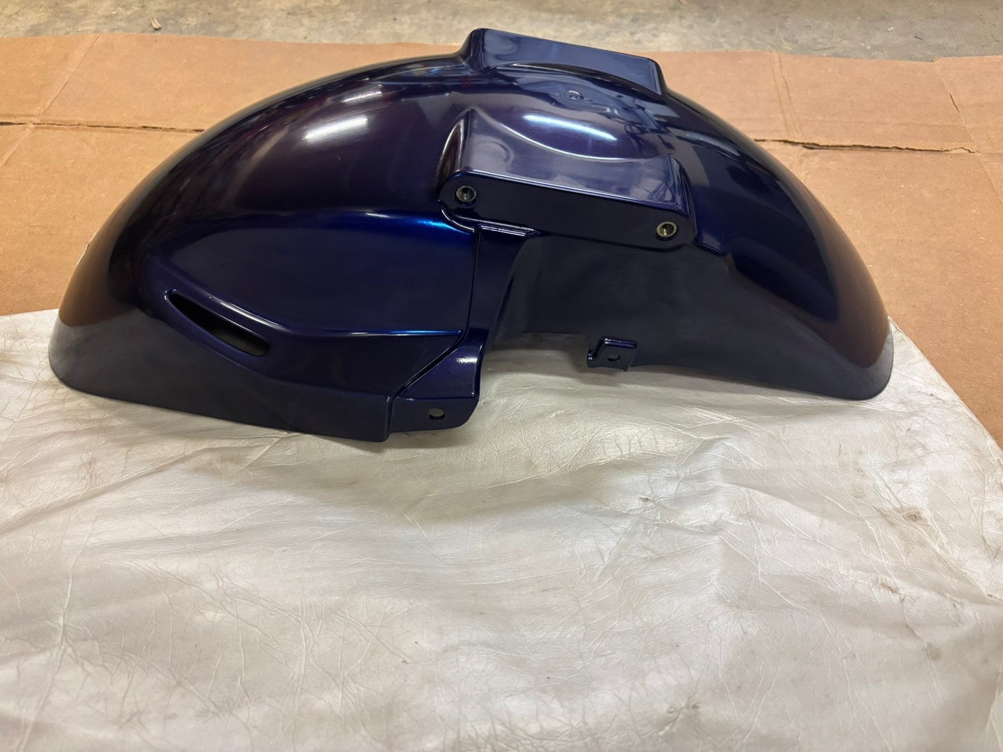 HONDA USED FRONT FENDER *PB257M* 61100-MAS-000ZJ-U H221