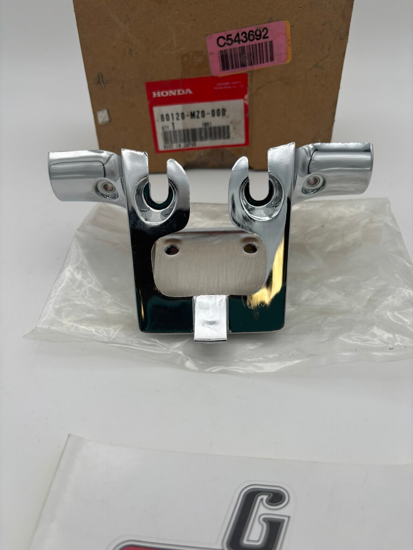 HONDA LICENSE LIGHT BRACKET 80120-MZ0-000 H222