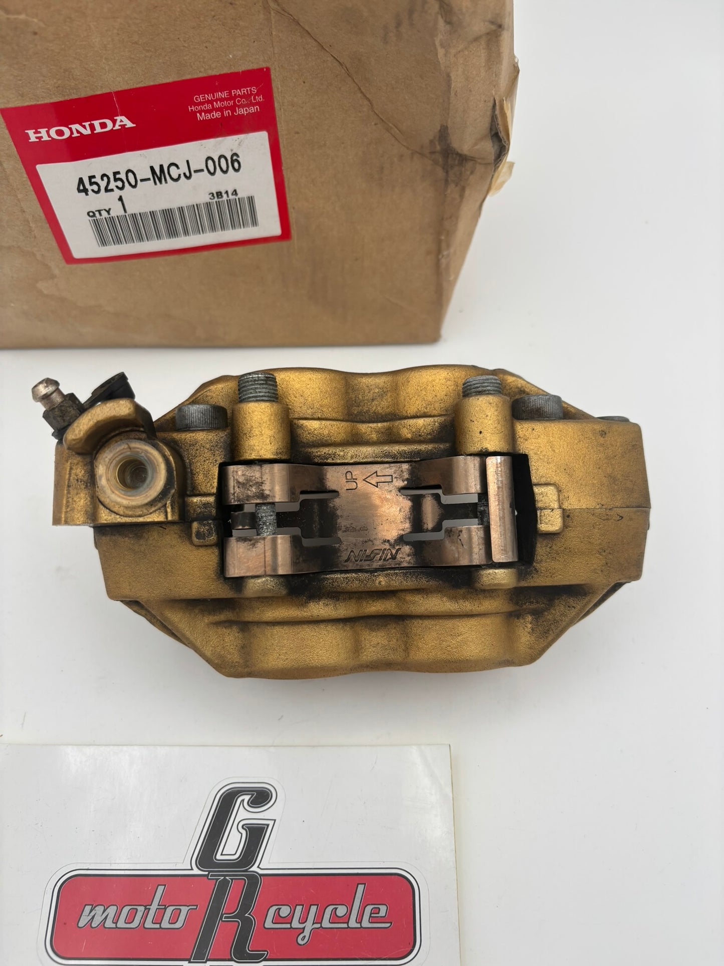 HONDA USED RIGHT FRONT BRAKE CALIPER 45250-MCJ-006-U H222
