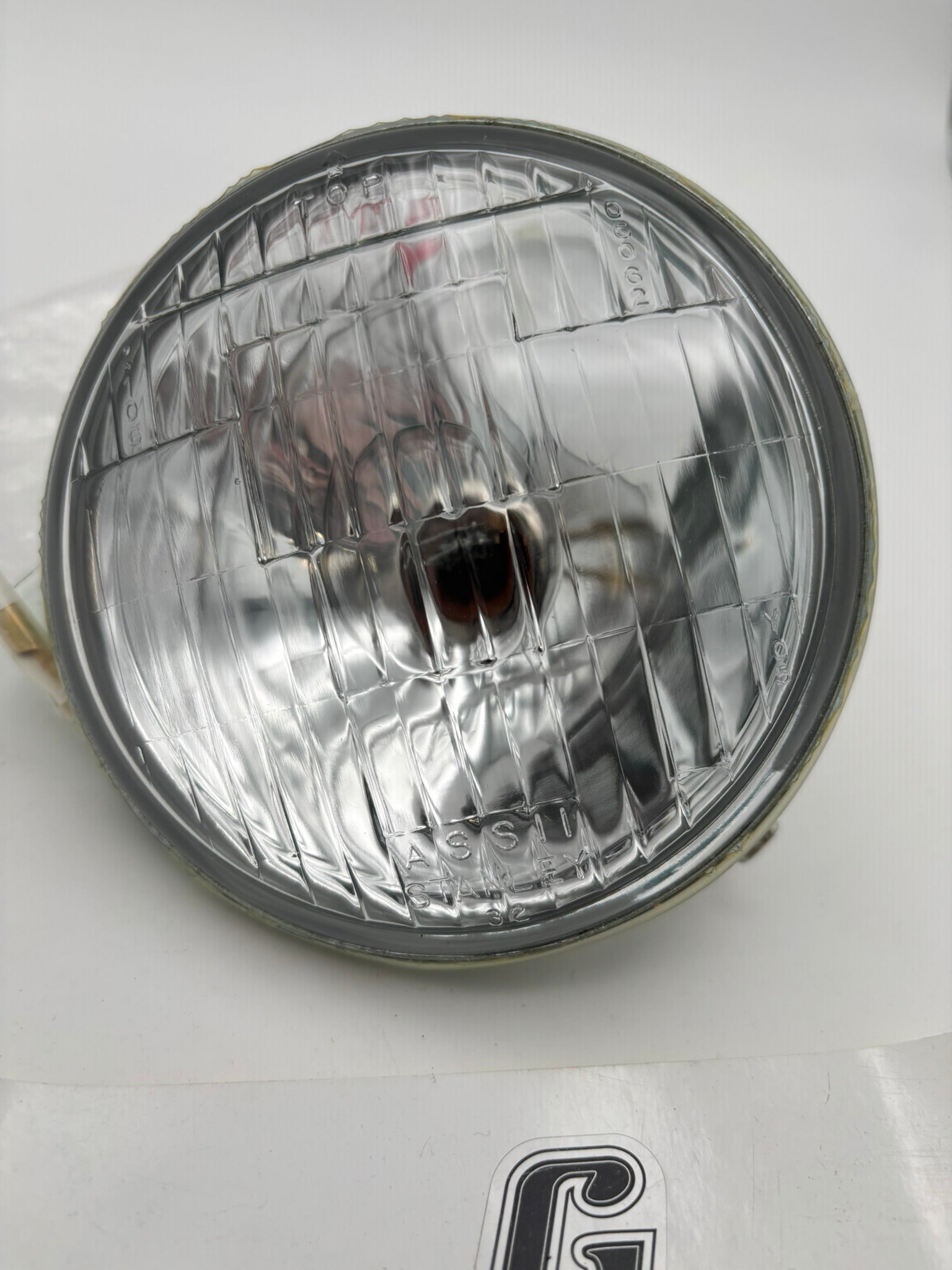 HONDA HEADLIGHT UNIT 33120-GB5-671 H223
