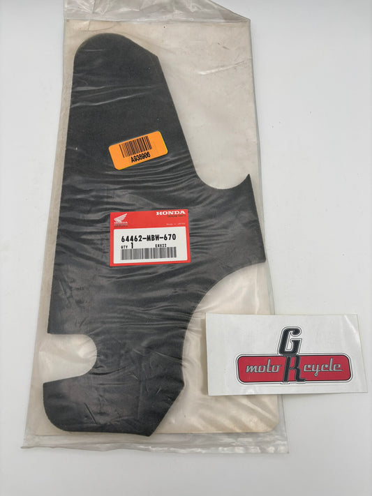 HONDA L. LOWER COWLING MAT B 64462-MBW-670 H224