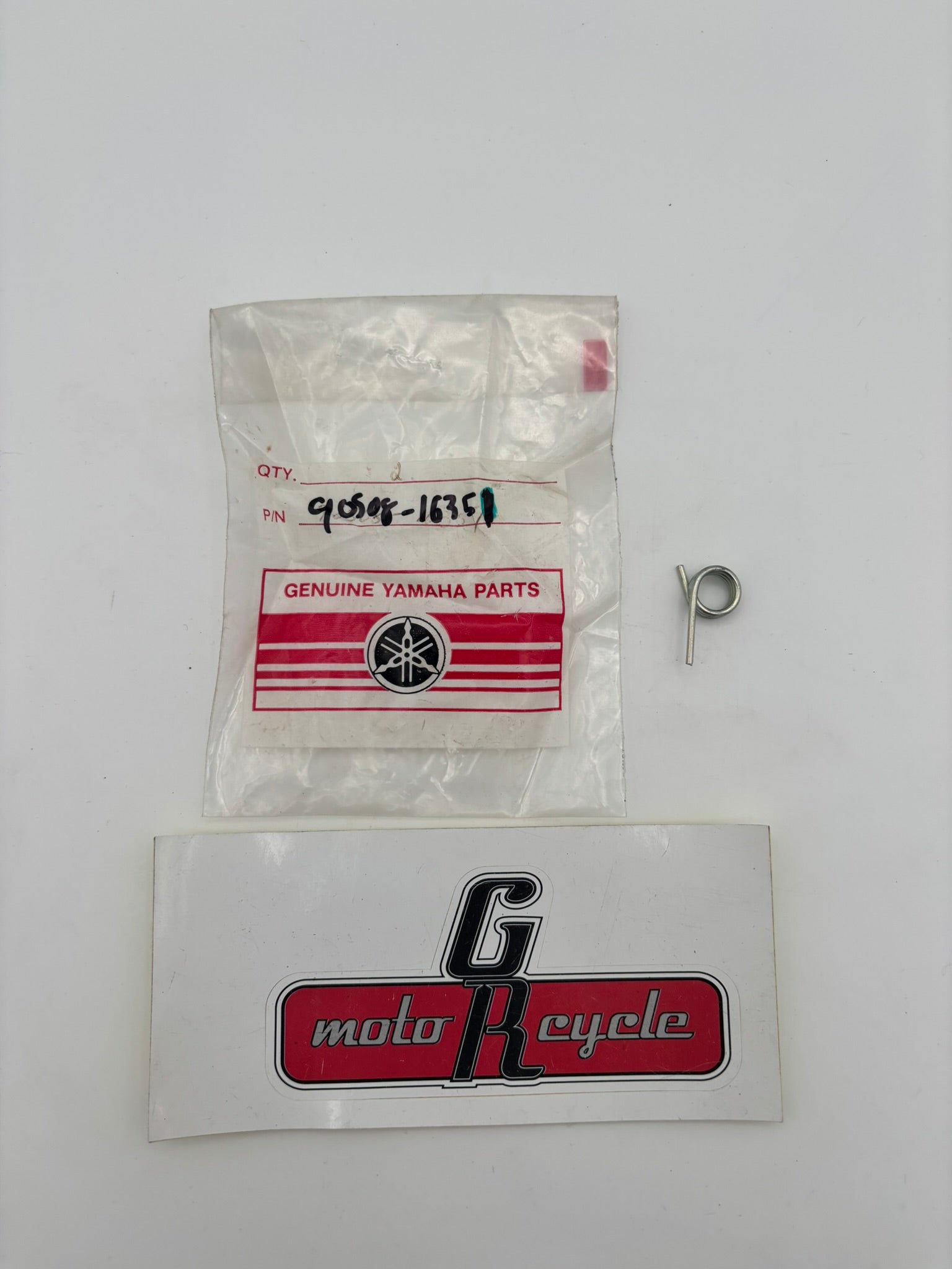 YAMAHA TORSION SPRING 90508-16351-00 Y1