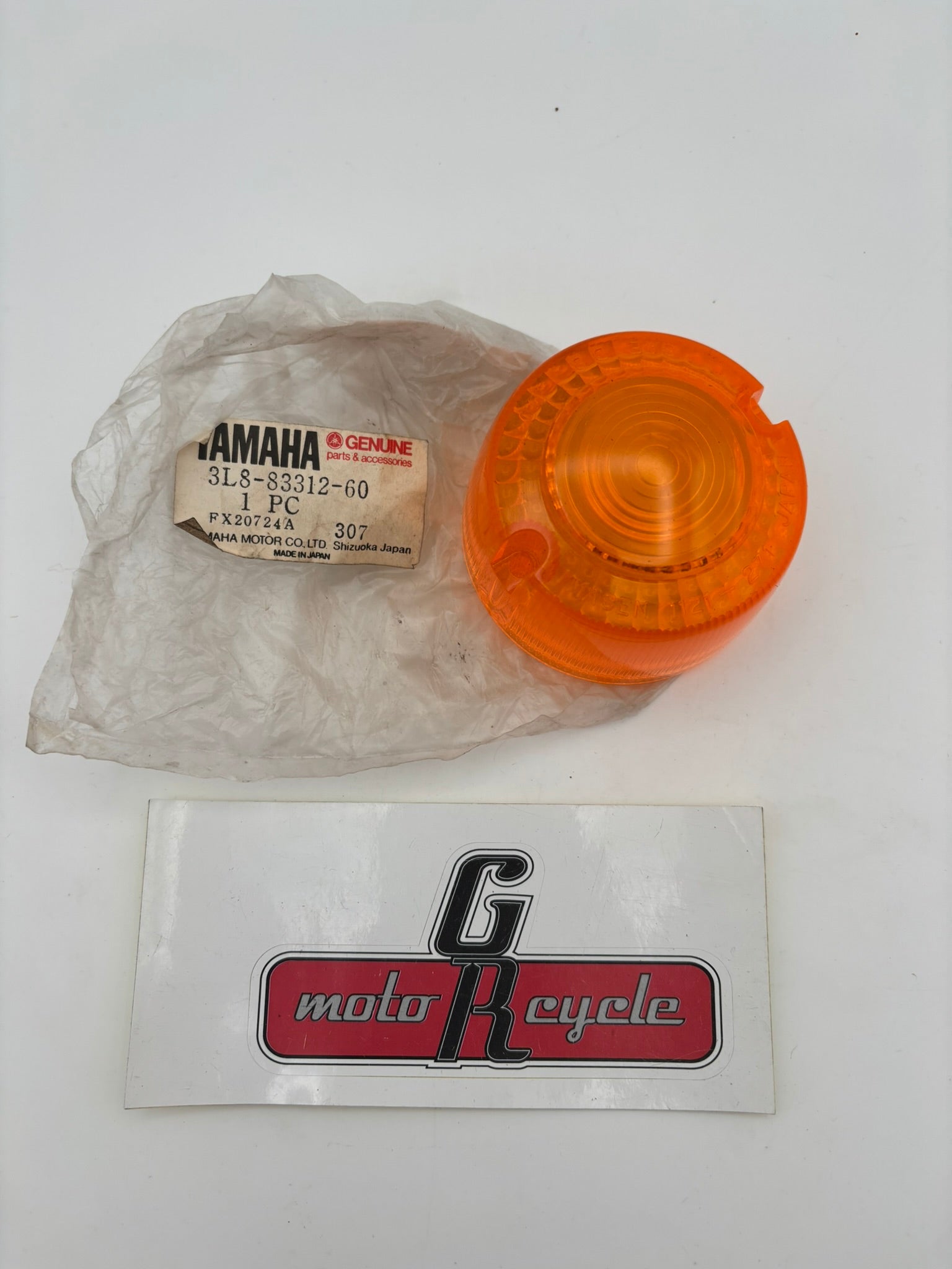 YAMAHA FLASHER LENS 3L8-83312-60-00 Y2