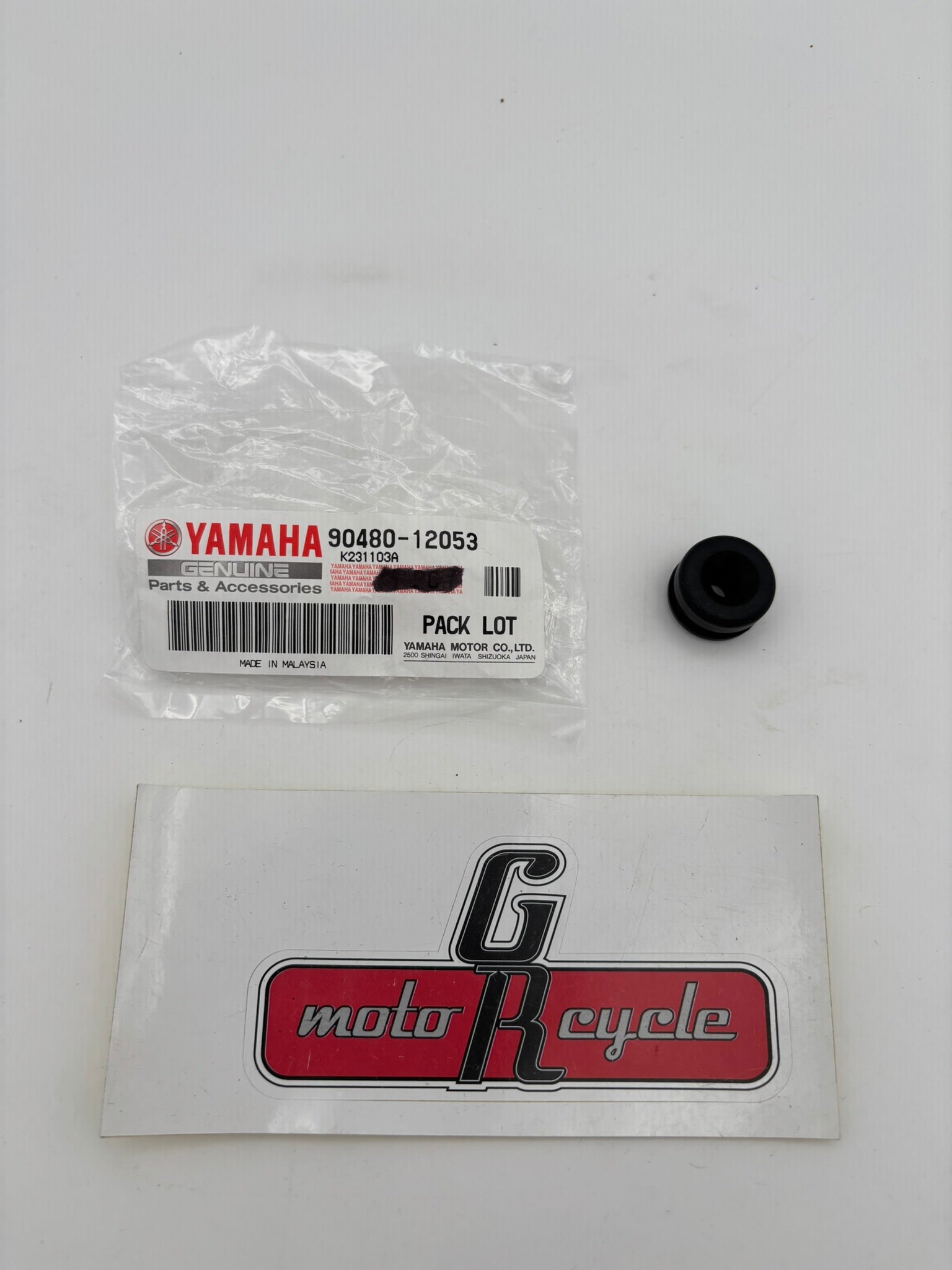 YAMAHA GROMMET (SUB 90480-12053-09 ) 90480-12053-00 Y3