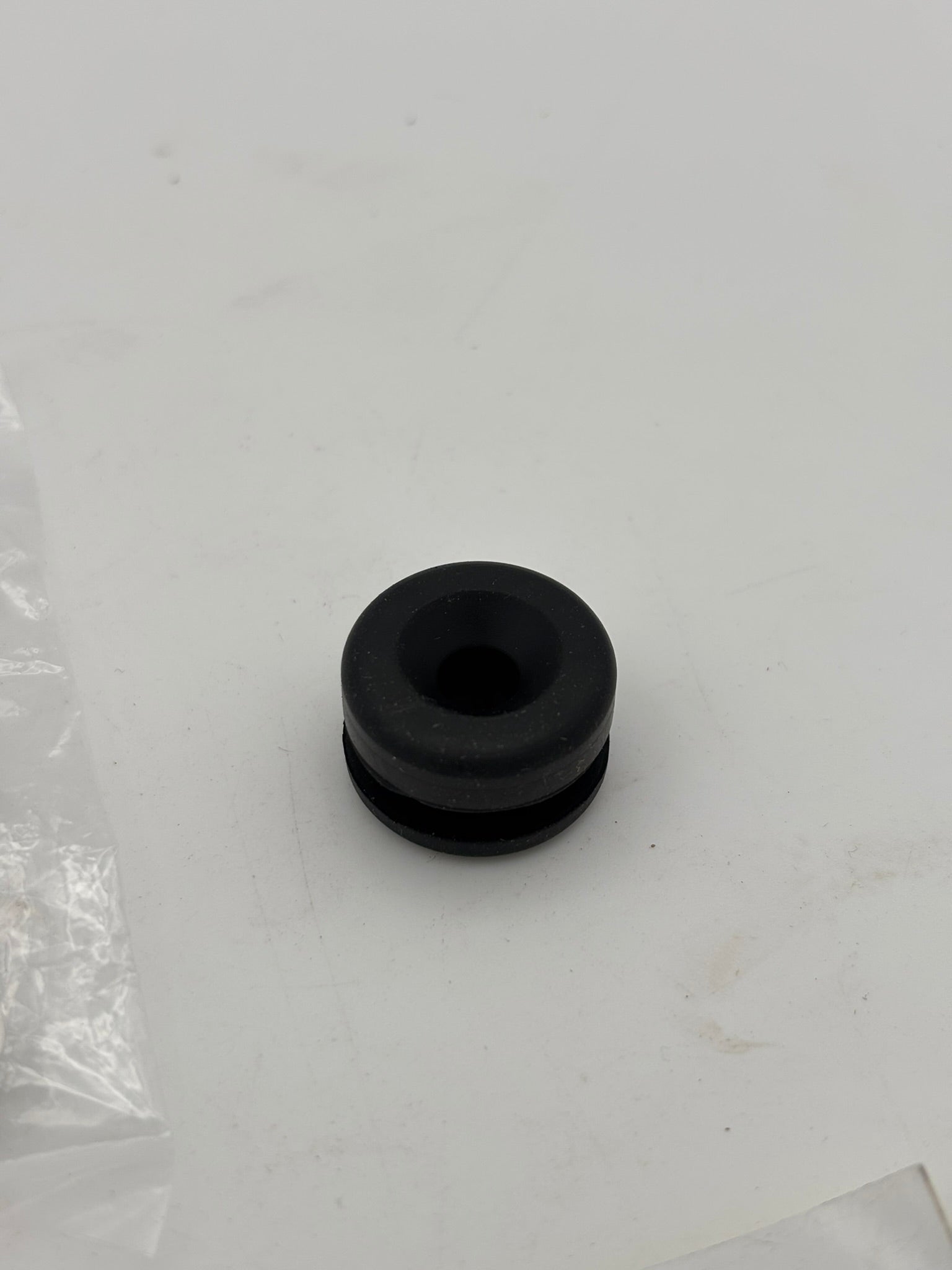 YAMAHA GROMMET (SUB 90480-12053-09 ) 90480-12053-00 Y3
