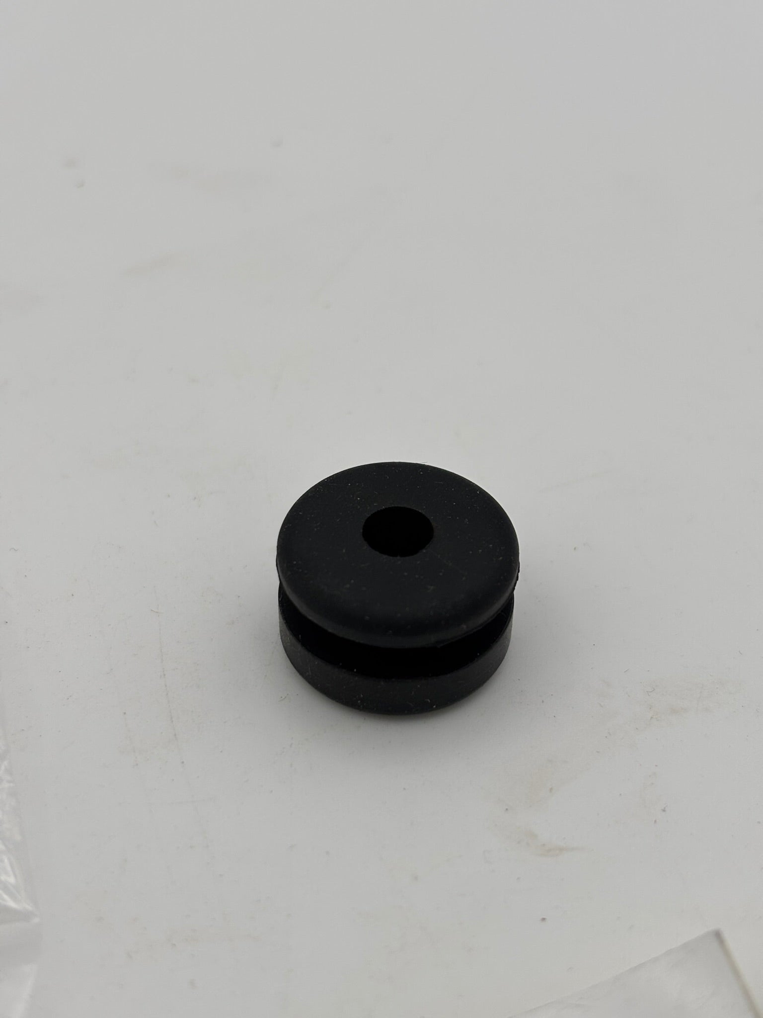 YAMAHA GROMMET (SUB 90480-12053-09 ) 90480-12053-00 Y3