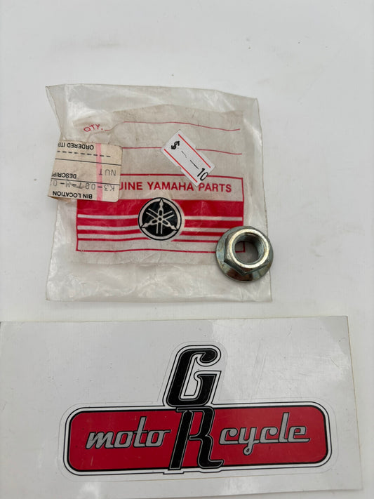 YAMAHA NUT (3GG) (SUB 95701-12500-00 90179-12588-00 ) 95701-12100-00 Y3