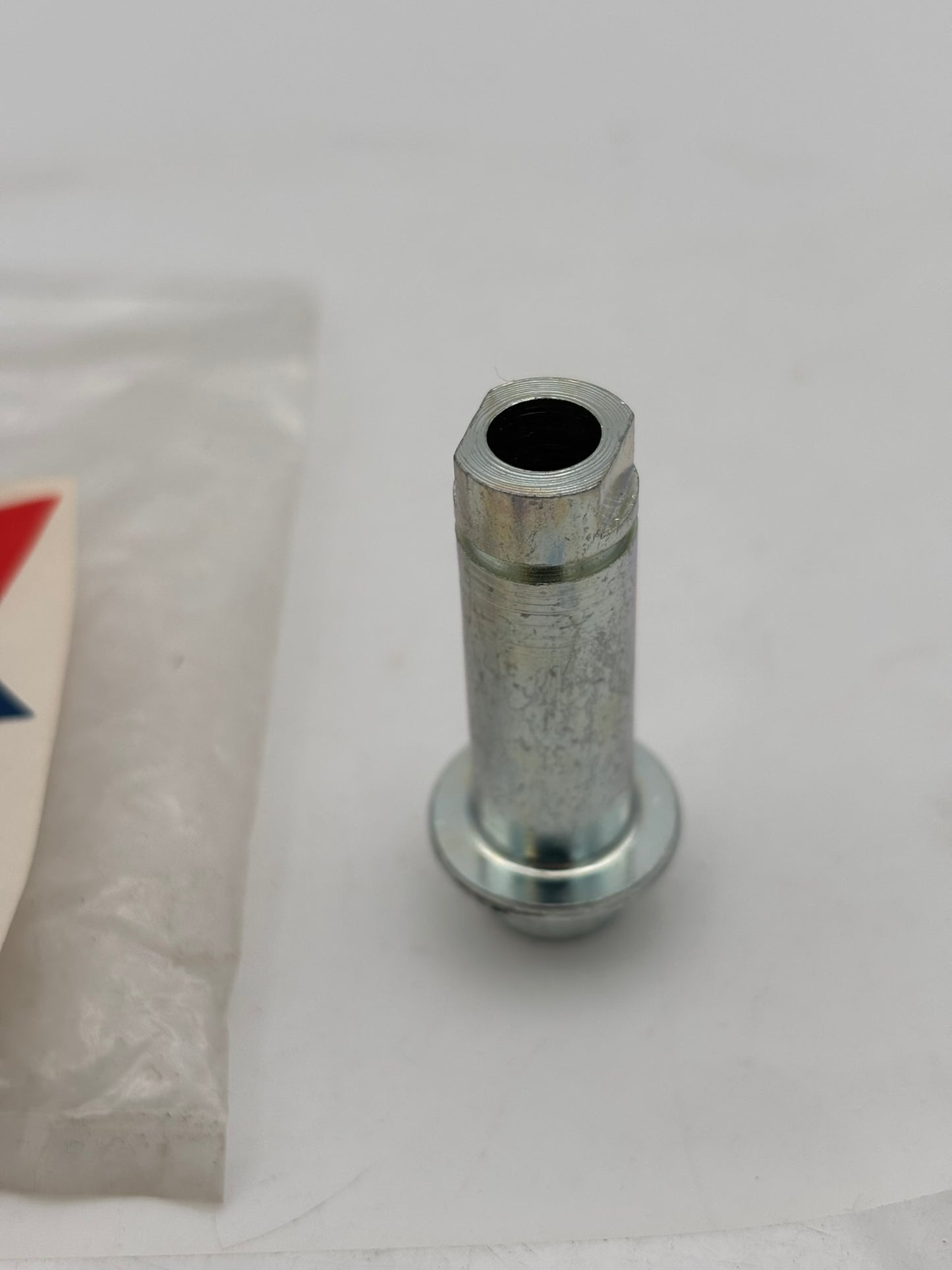 YAMAHA FRAME COVER SHAFT 2K6-2148A-01-00 Y4