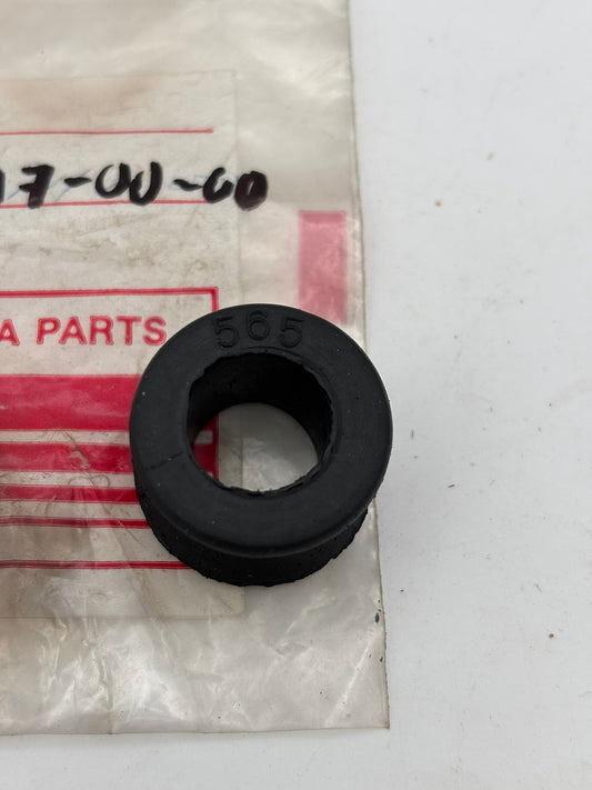 YAMAHA DAMPER (SUB 5L9-E4747-00-00 ) 565-14747-00-00 Y4