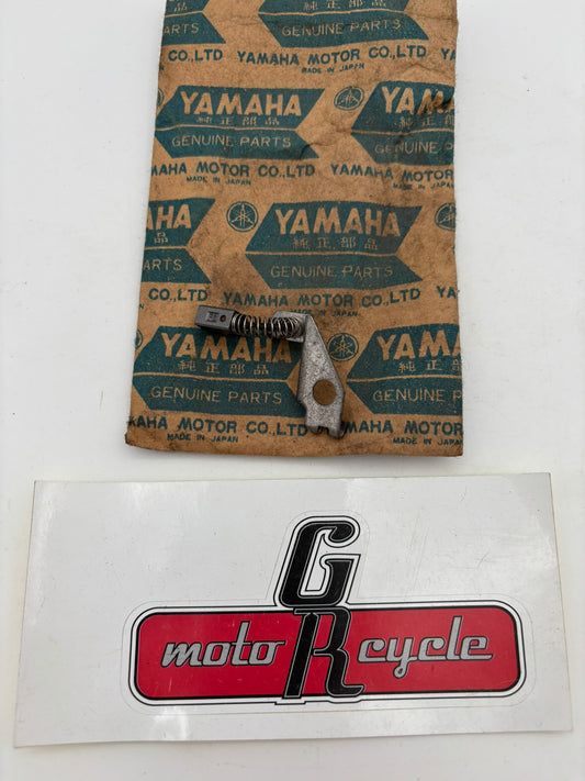 YAMAHA GENERATOR BRUSH (+) 1A0-81611-20-00 Y4