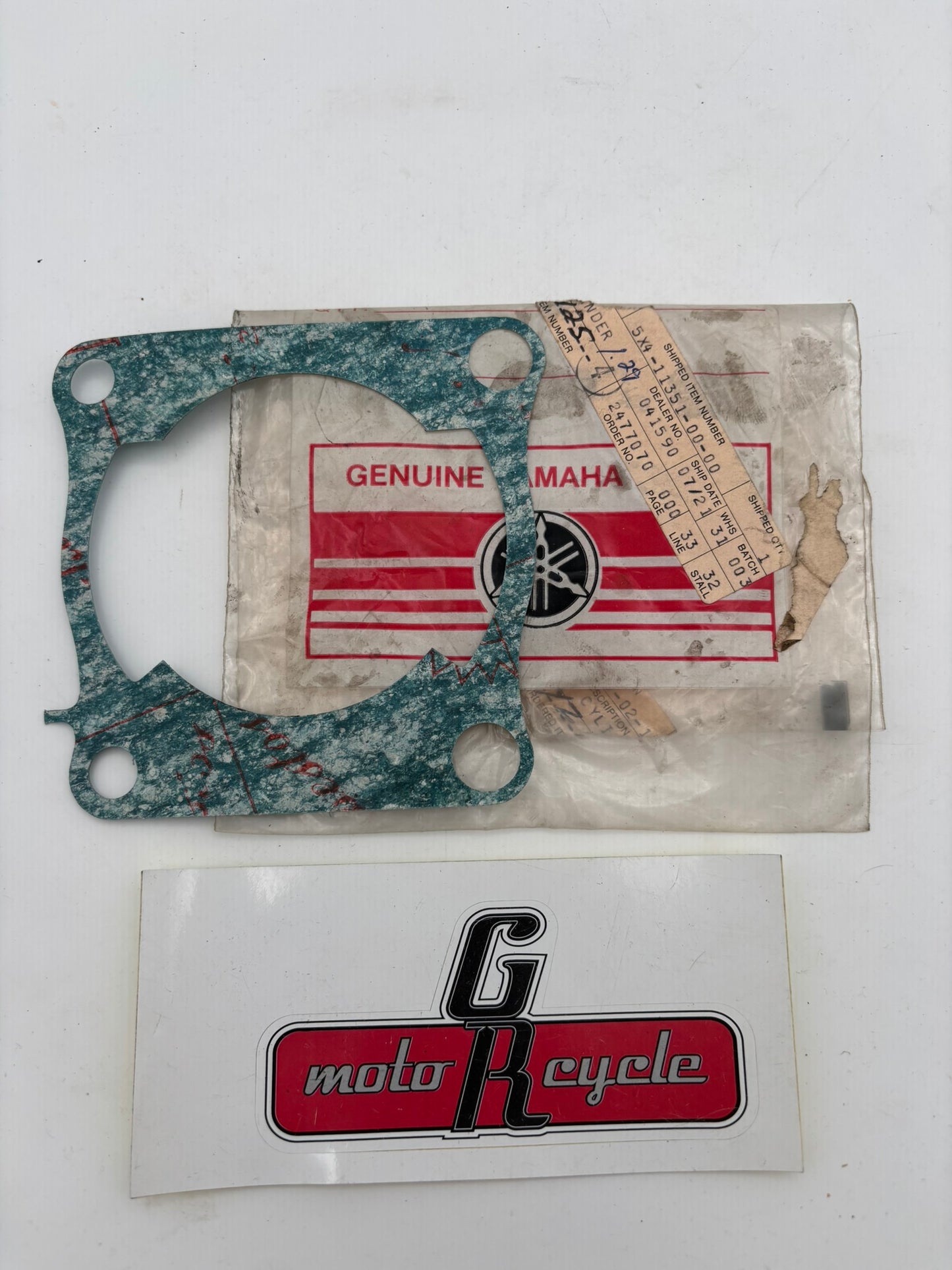 YAMAHA CYLINDER BASE GASKET (SUB 5X4-11351-01-00 ) 5X4-11351-00-00 Y6