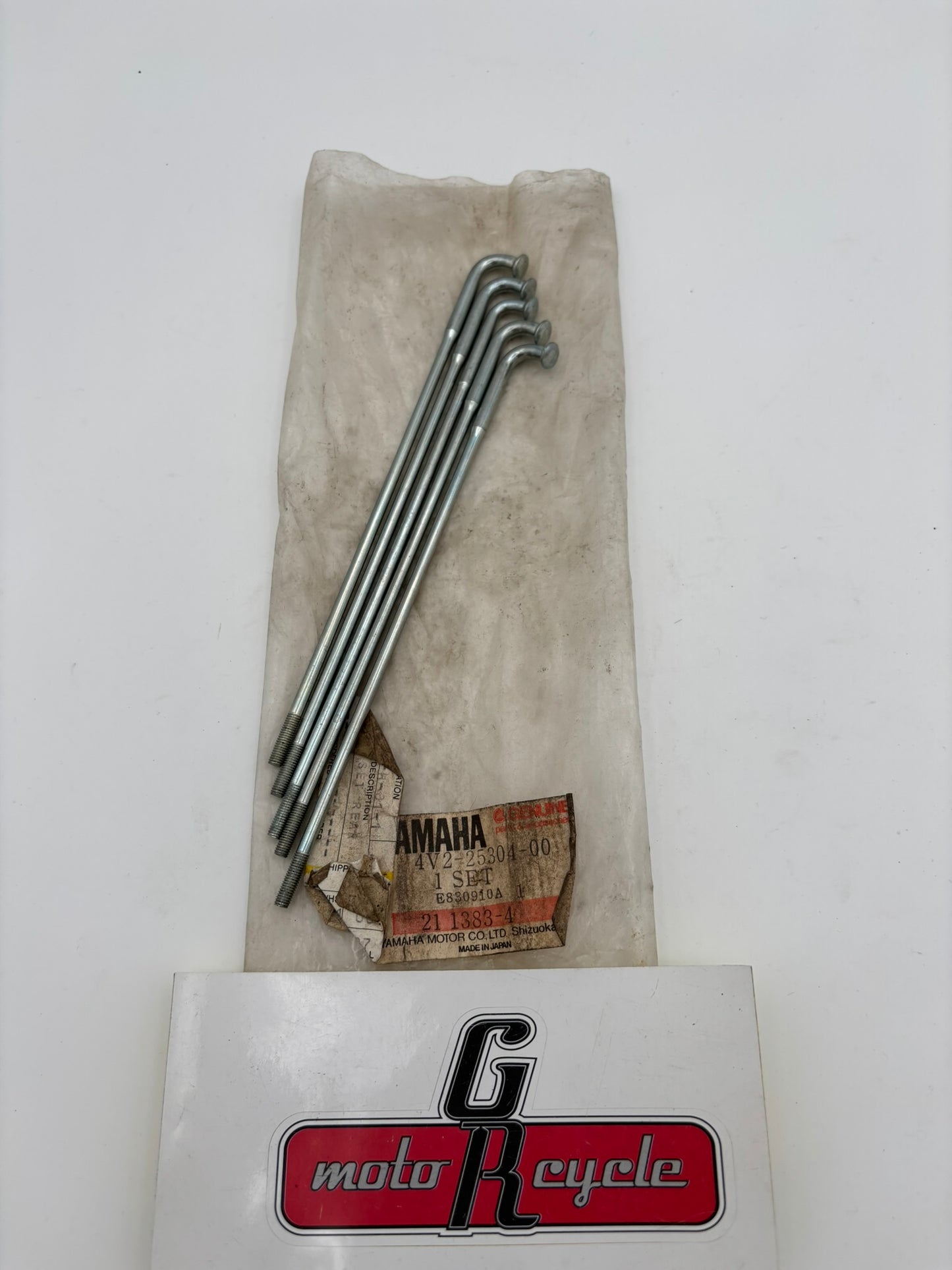 YAMAHA REAR SPOKE SET QTY.5 (NO NIPPLES) (INCOMPLETE) 4V2-25304-00-00-I Y7