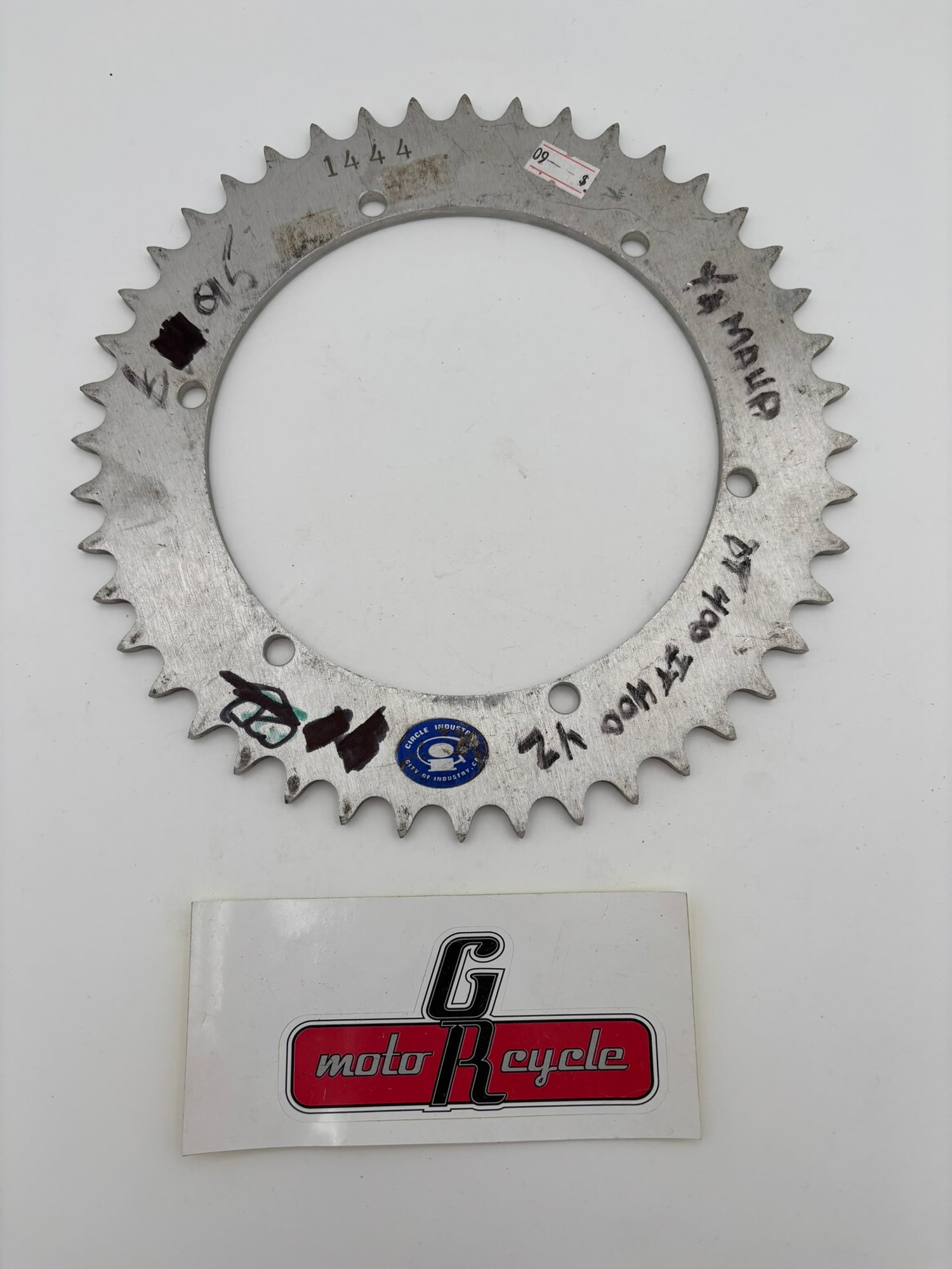 AFTERMARKET CIRCLE INDUSTRIES REAR SPROCKET 44T 38W-25444-20-00-J J14