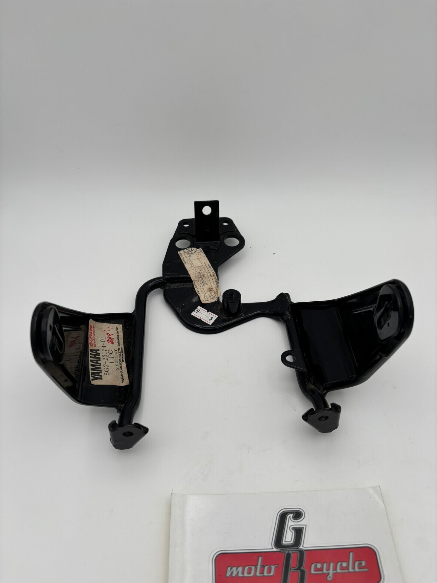 YAMAHA HEADLIGHT STAY 5G2-23174-01-00 Y8