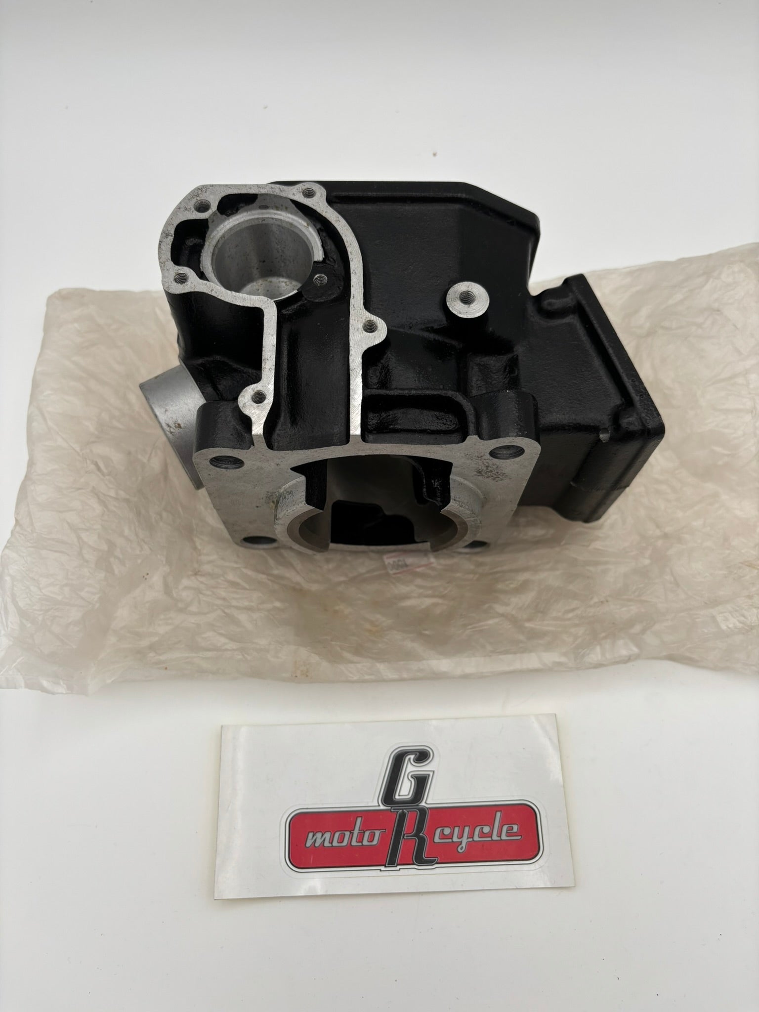 YAMAHA CYLINDER 1 5X4-11311-00-00 Y8